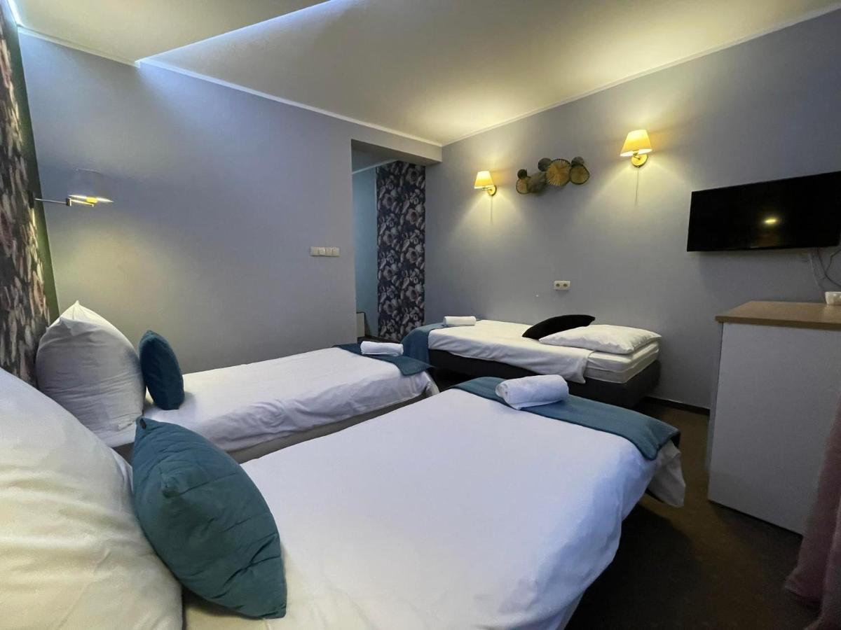 Rynek 14 & Restaurant Bed & Breakfast Inowroclaw Ngoại thất bức ảnh